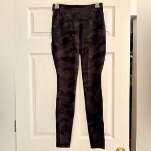 Lululemon Leggings Swift Speed HR Tight 28” | Gently Used